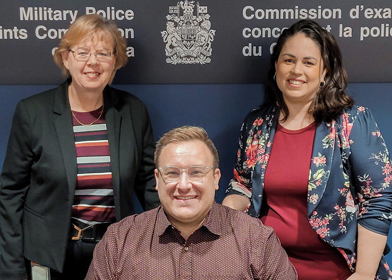 L’équipe de Rédiddion de compte, Accès à l’information et protection des renseignements et administration (de gauche à droite) : Ghislaine Cyr, François-Xavier Lance, Pascale Laurin.